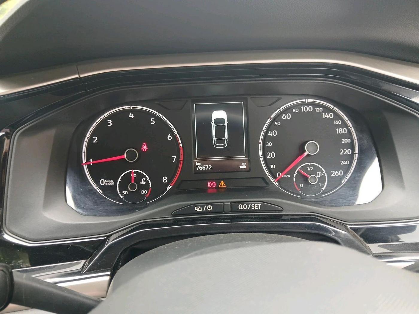 2023 Volkswagen VIRTUS HIGHLINE TSI 1.0 MT, Petrol, Manual, 76,672 km, interior