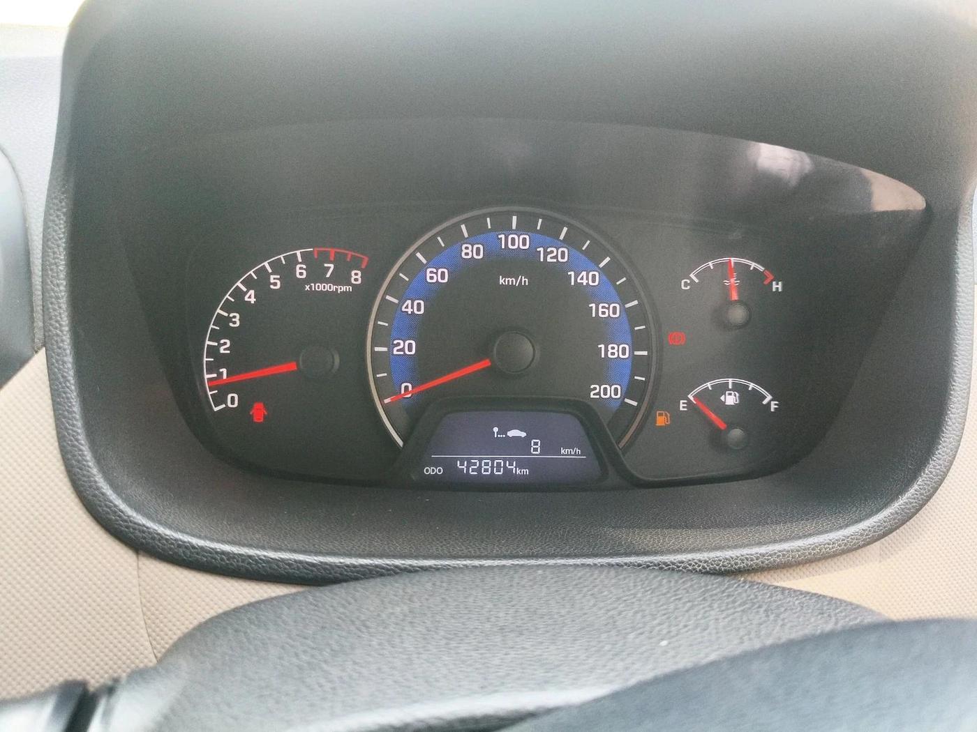 2015 Hyundai Xcent S 1.2, Petrol, Manual, 42,804 km, interior
