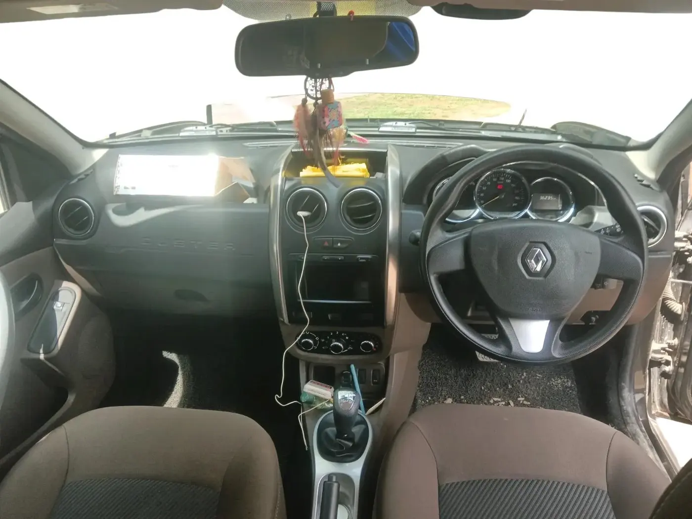 2019 Renault Duster 110 PS RXS 4X2 AMT DIESEL, Diesel, Automatic, 36,237 km, interior