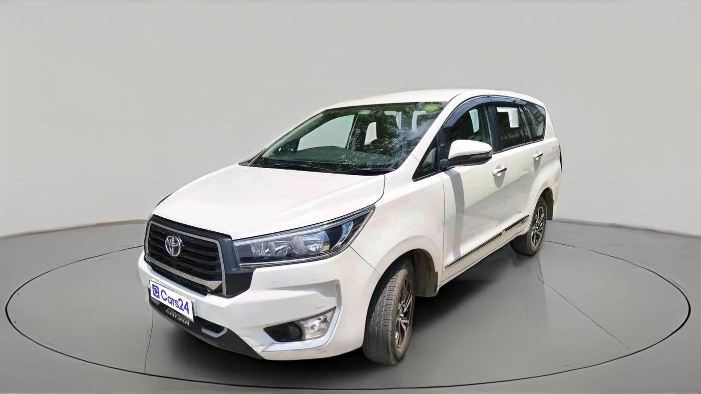 2024 Toyota Innova Crysta GX Plus 7 STR , Diesel, Manual, 27,181 km, exterior