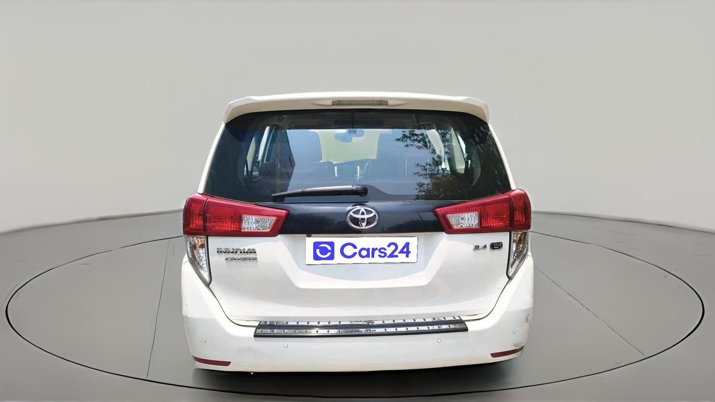 2024 Toyota Innova Crysta GX Plus 7 STR , Diesel, Manual, 27,181 km, exterior