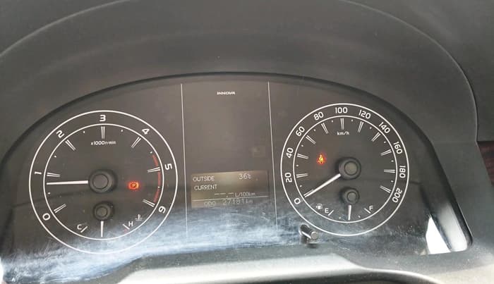 2024 Toyota Innova Crysta GX Plus 7 STR , Diesel, Manual, 27,181 km, interior