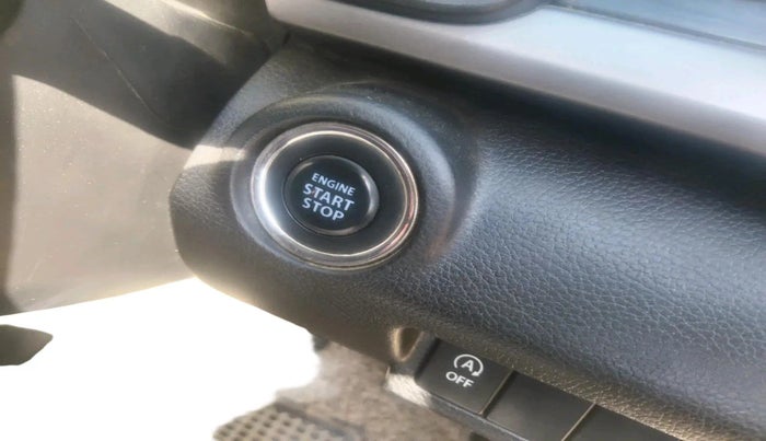 2022 Maruti XL6 ZETA MT, Petrol, Manual, 1,14,745 km, interior