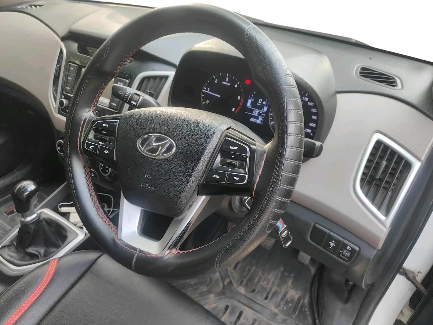 2018 Hyundai Creta S 1.4 DIESEL, Diesel, Manual, 2,00,386 km, interior