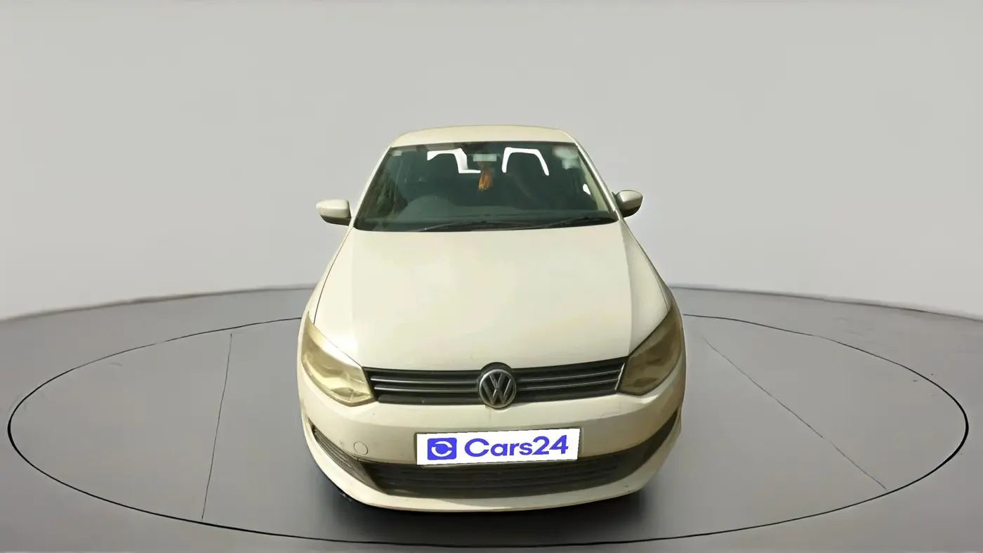 2012 Volkswagen Vento TRENDLINE 1.6, Petrol, Manual, 1,22,272 km, exterior