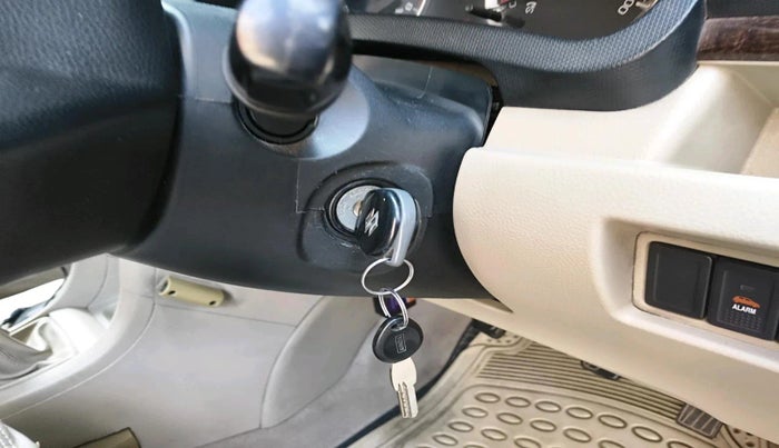 2013 Maruti Swift Dzire VXI, Petrol, Manual, 52,678 km, interior