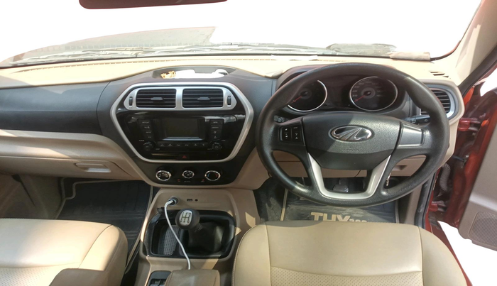 2016 Mahindra TUV300 T8, Diesel, Manual, 1,12,611 km, interior