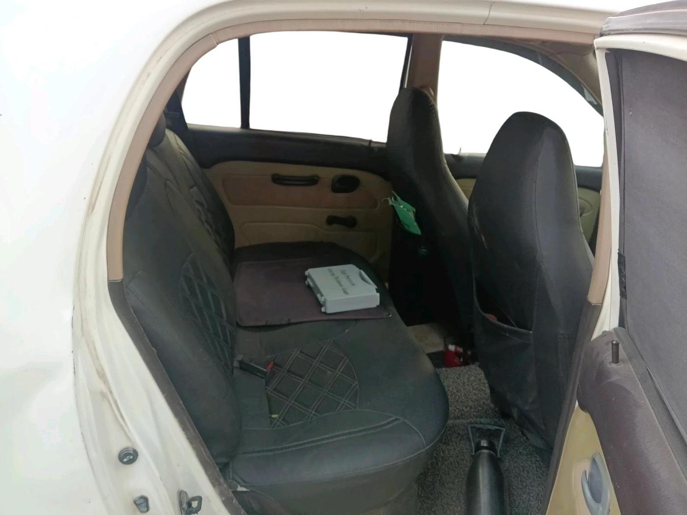 2011 Hyundai Santro Xing GLS, CNG, Manual, 2,55,884 km, interior