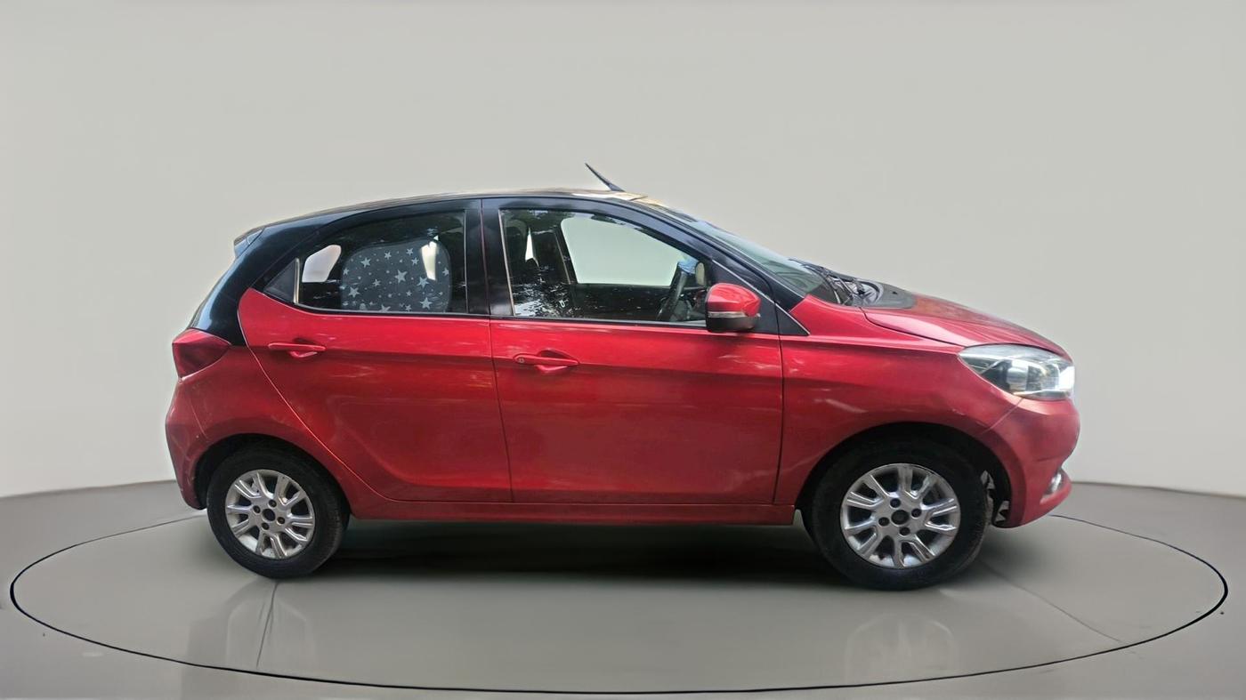2017 Tata Tiago XZA PETROL, Petrol, Automatic, 63,087 km, exterior