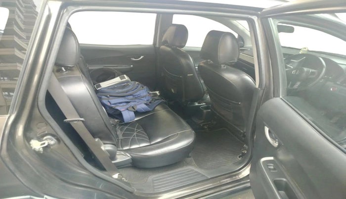 2016 Honda BR-V 1.5L I- DTEC V, Diesel, Manual, 1,35,650 km, interior