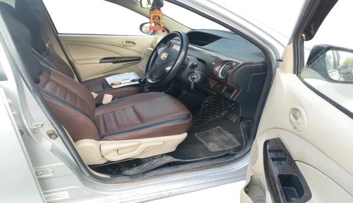 2017 Toyota Etios GD, Diesel, Manual, 1,88,838 km, interior