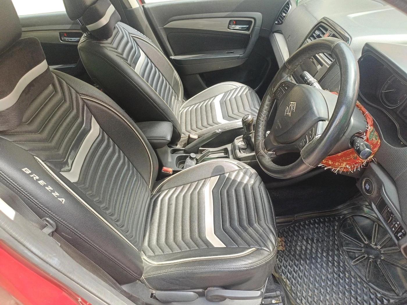 2018 Maruti Vitara Brezza ZDI PLUS DUAL TONE, Diesel, Manual, 63,418 km, interior
