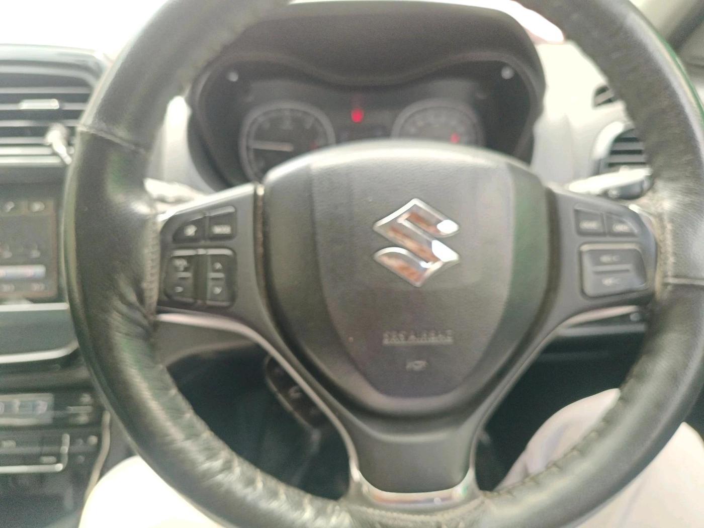 2018 Maruti Vitara Brezza ZDI PLUS DUAL TONE, Diesel, Manual, 63,418 km, interior