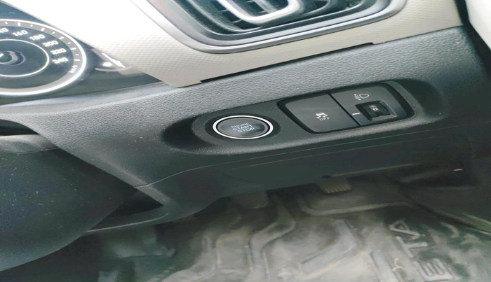 2021 Hyundai Creta SX EXECUTIVE 1.5 PETROL, Petrol, Manual, 56,639 km, interior