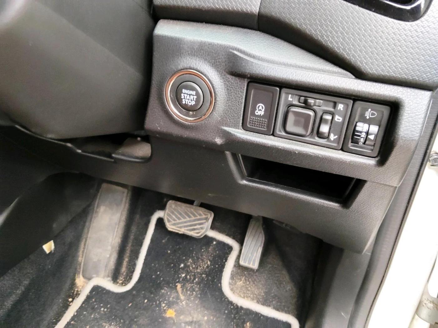 2021 Toyota URBAN CRUISER PREMIUM GRADE AT, Petrol, Automatic, 58,898 km, interior