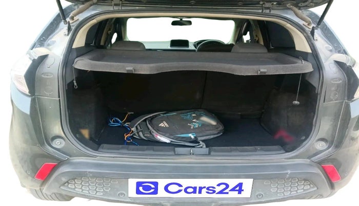 2018 Tata NEXON XZA PLUS DIESEL, Diesel, Automatic, 1,64,934 km, exterior