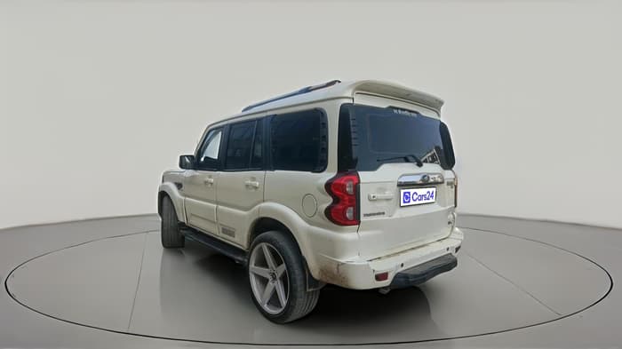 2019 Mahindra Scorpio S11 2WD, Diesel, Manual, 1,41,985 km, exterior