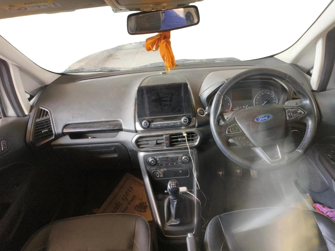 2019 Ford Ecosport TITANIUM + 1.5L DIESEL, Diesel, Manual, 1,05,561 km, interior