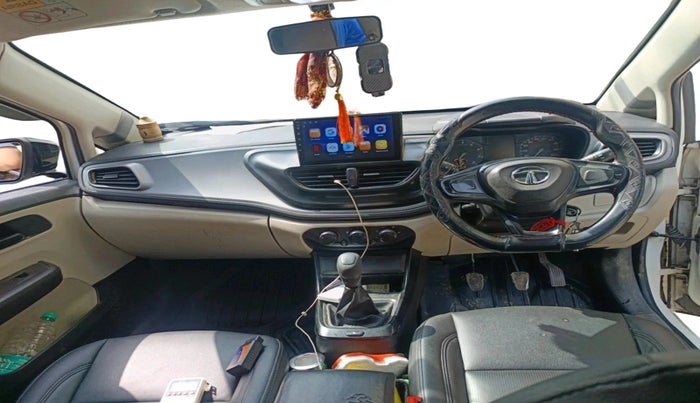 2021 Tata ALTROZ XE PETROL, Petrol, Manual, 1,18,009 km, interior