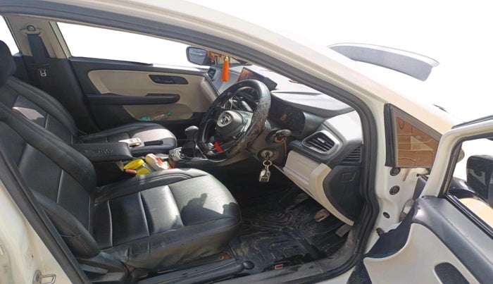 2021 Tata ALTROZ XE PETROL, Petrol, Manual, 1,18,009 km, interior