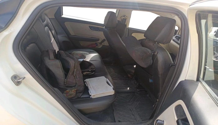 2021 Tata ALTROZ XE PETROL, Petrol, Manual, 1,18,009 km, interior