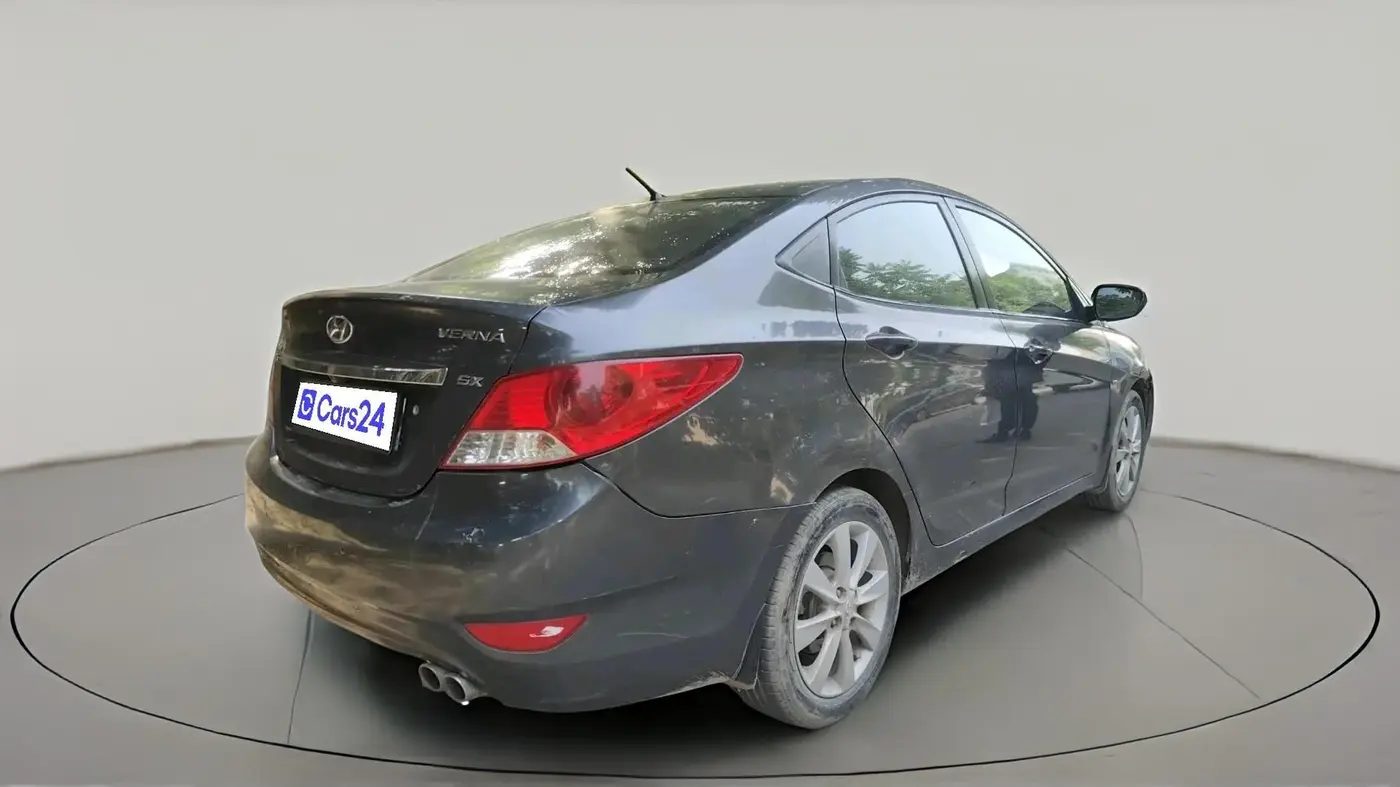 2012 Hyundai Verna FLUIDIC 1.6 VTVT SX, Petrol, Manual, 1,08,214 km, exterior