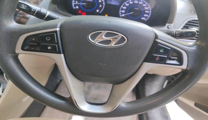 2012 Hyundai Verna FLUIDIC 1.6 VTVT SX, Petrol, Manual, 1,08,214 km, interior