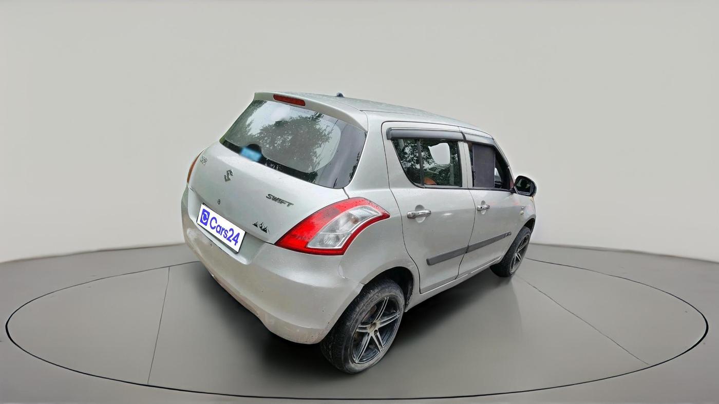 2016 Maruti Swift LXI (O), Petrol, Manual, 1,43,156 km, exterior