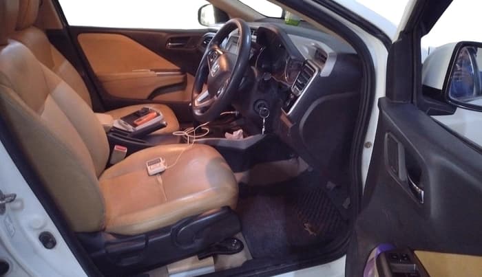 2016 Honda City 1.5L I-VTEC V MT, Petrol, Manual, 1,34,670 km, interior