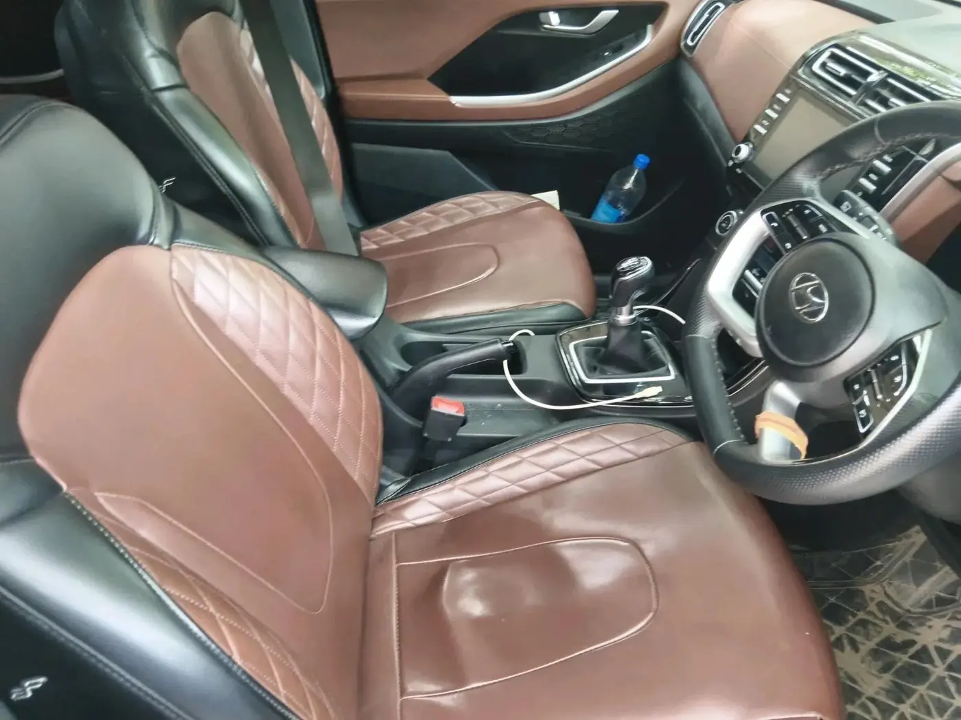 2022 Hyundai ALCAZAR 1.5 PRESTIGE EXE 7S, Diesel, Manual, 99,197 km, interior