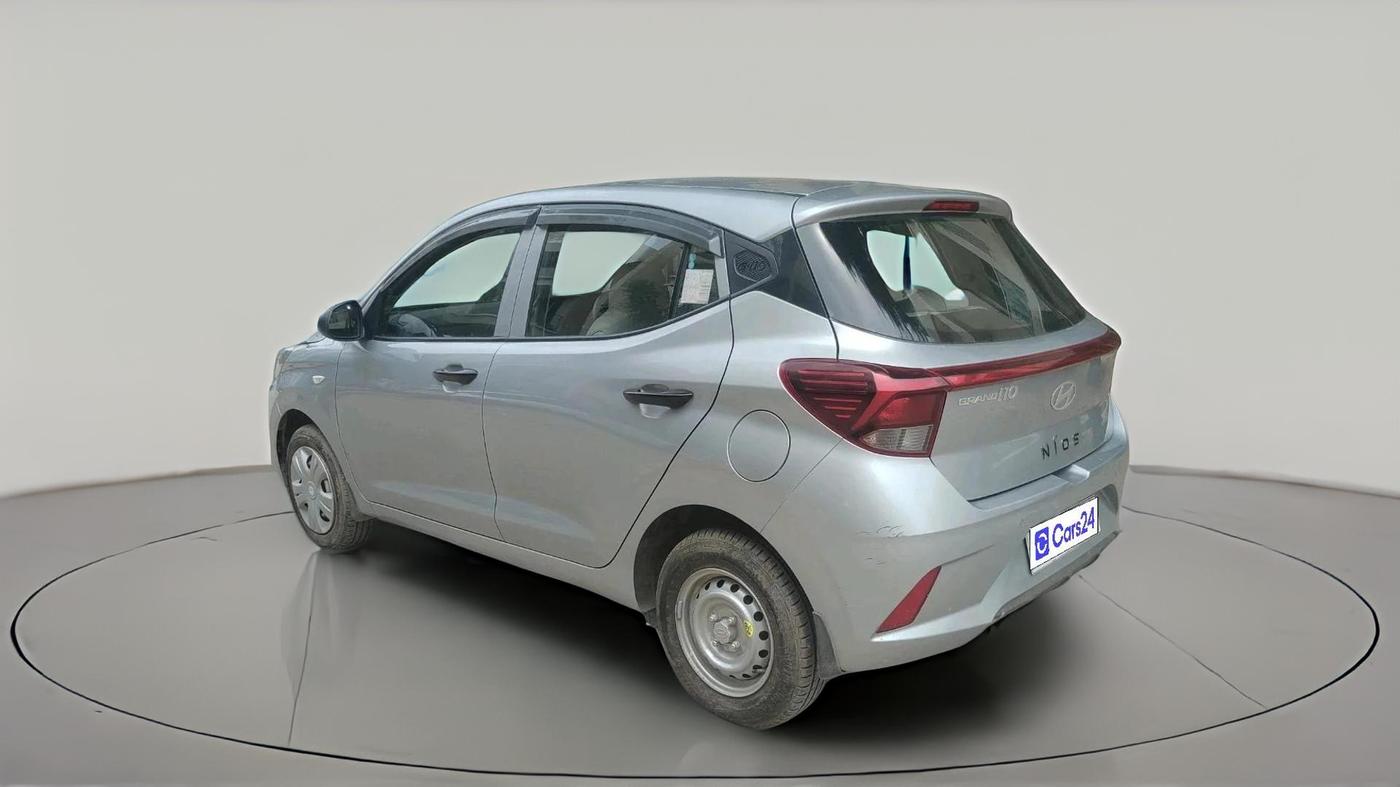 2024 Hyundai GRAND I10 NIOS ERA 1.2 KAPPA VTVT, Petrol, Manual, 24,104 km, exterior