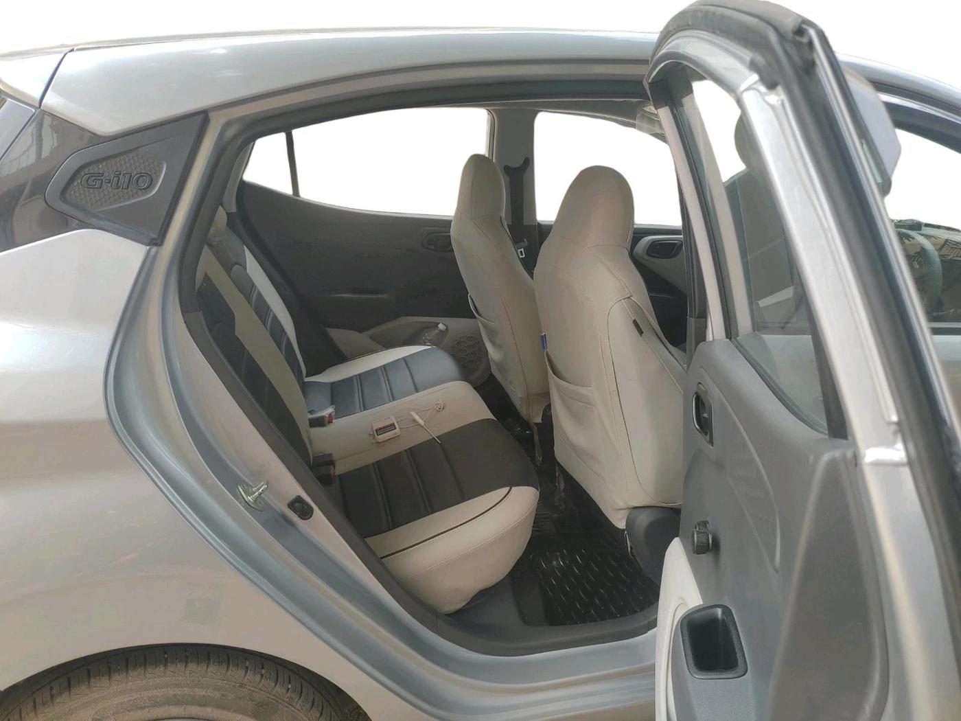 2024 Hyundai GRAND I10 NIOS ERA 1.2 KAPPA VTVT, Petrol, Manual, 24,104 km, interior