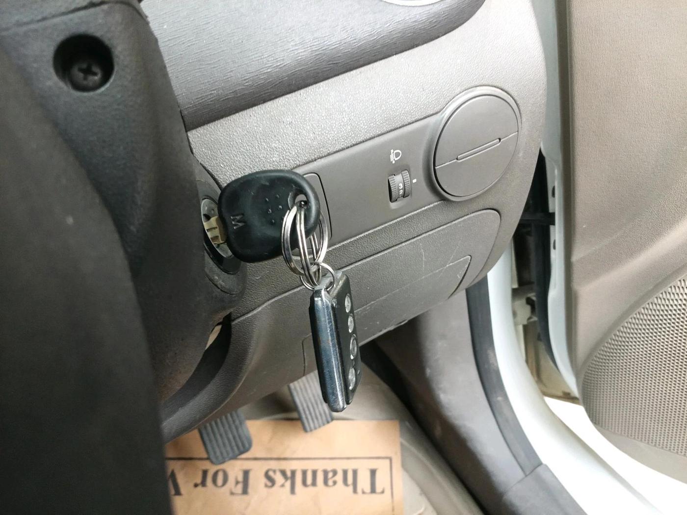 2015 Hyundai i10 MAGNA 1.1, Petrol, Manual, 45,645 km, interior