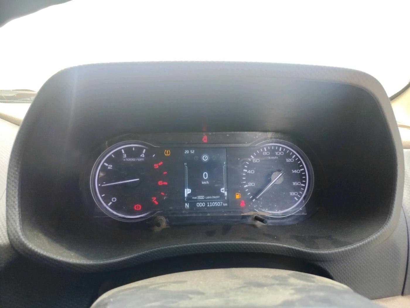 2023 Mahindra BOLERO NEO N10 R, Diesel, Manual, 1,10,507 km, interior