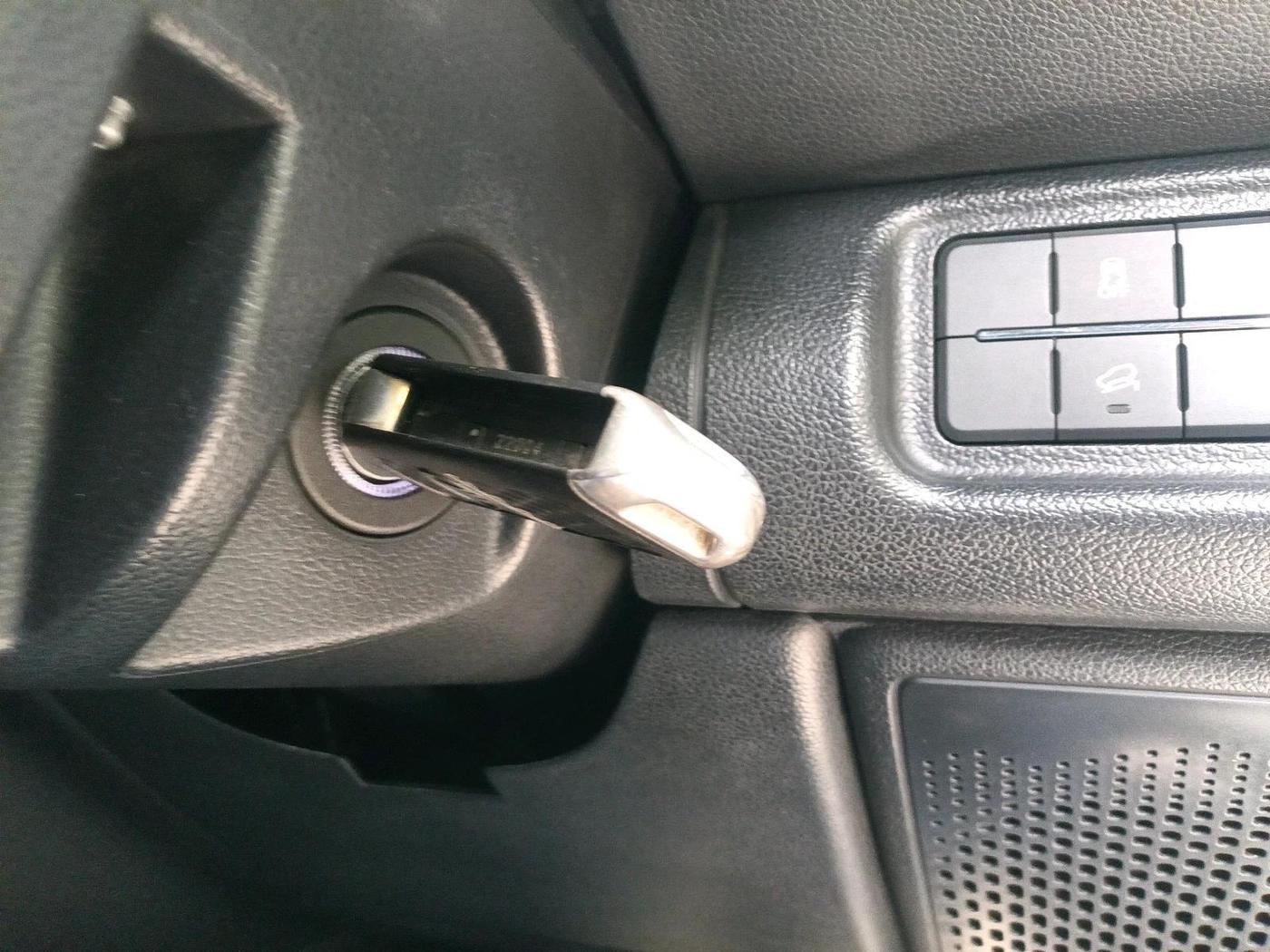 2022 Mahindra Thar LX PETROL HT 4WD AT, Petrol, Automatic, 38,475 km, interior