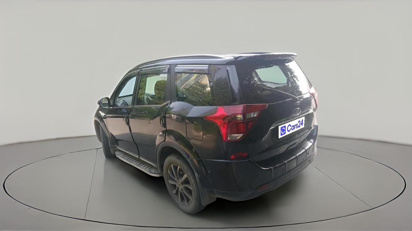2020 Mahindra XUV500 W11 AT, Diesel, Automatic, 62,967 km, exterior