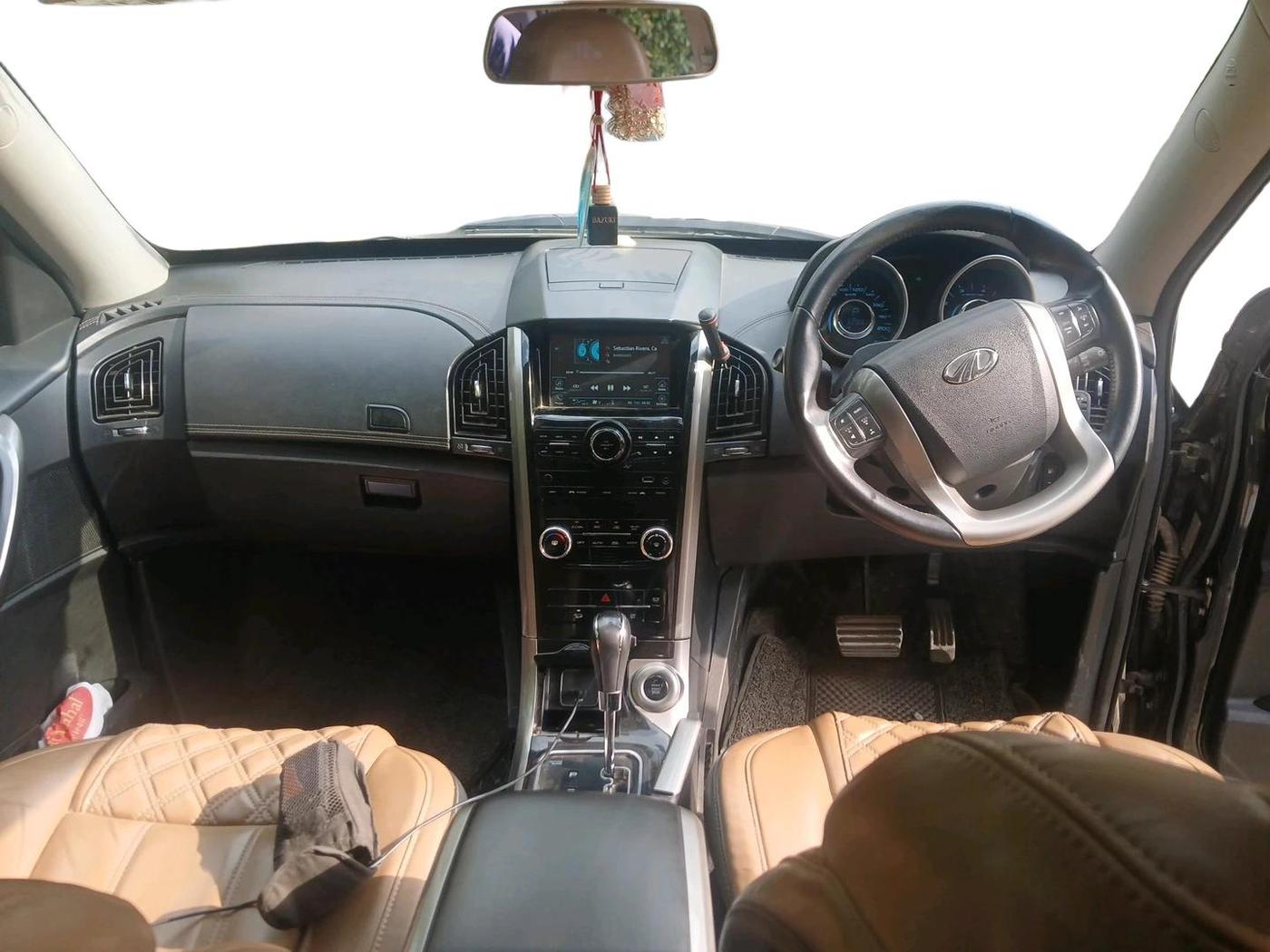 2020 Mahindra XUV500 W11 AT, Diesel, Automatic, 62,967 km, interior