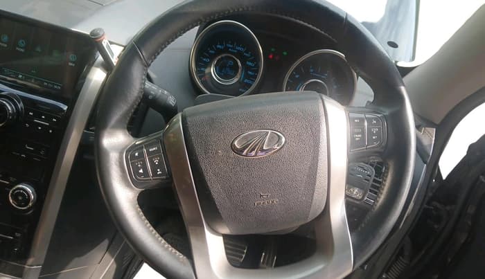 2020 Mahindra XUV500 W11 AT, Diesel, Automatic, 62,967 km, interior