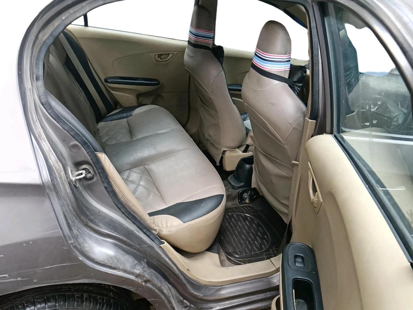 2014 Honda Amaze 1.2L I-VTEC S, Petrol, Manual, 84,934 km, interior