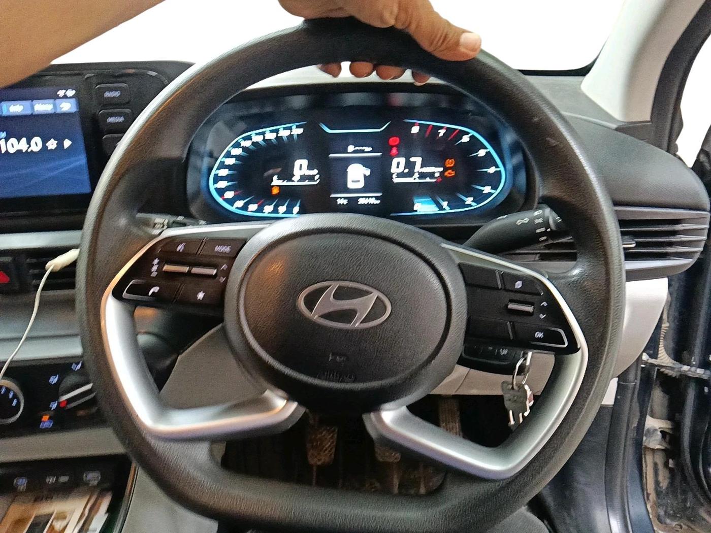 2023 Hyundai NEW I20 MAGNA 1.2 MT, CNG, Manual, 35,618 km, interior