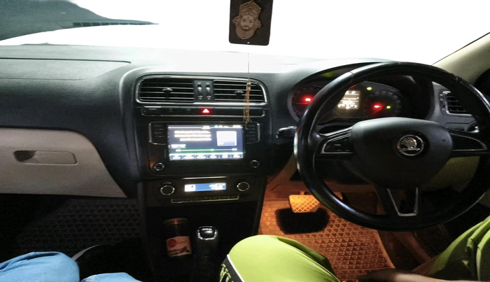 2018 Skoda Rapid STYLE 1.5 TDI AT, Diesel, Automatic, 1,02,165 km, interior
