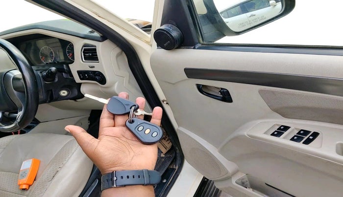 2018 Mahindra Scorpio S7, Diesel, Manual, 94,929 km, interior