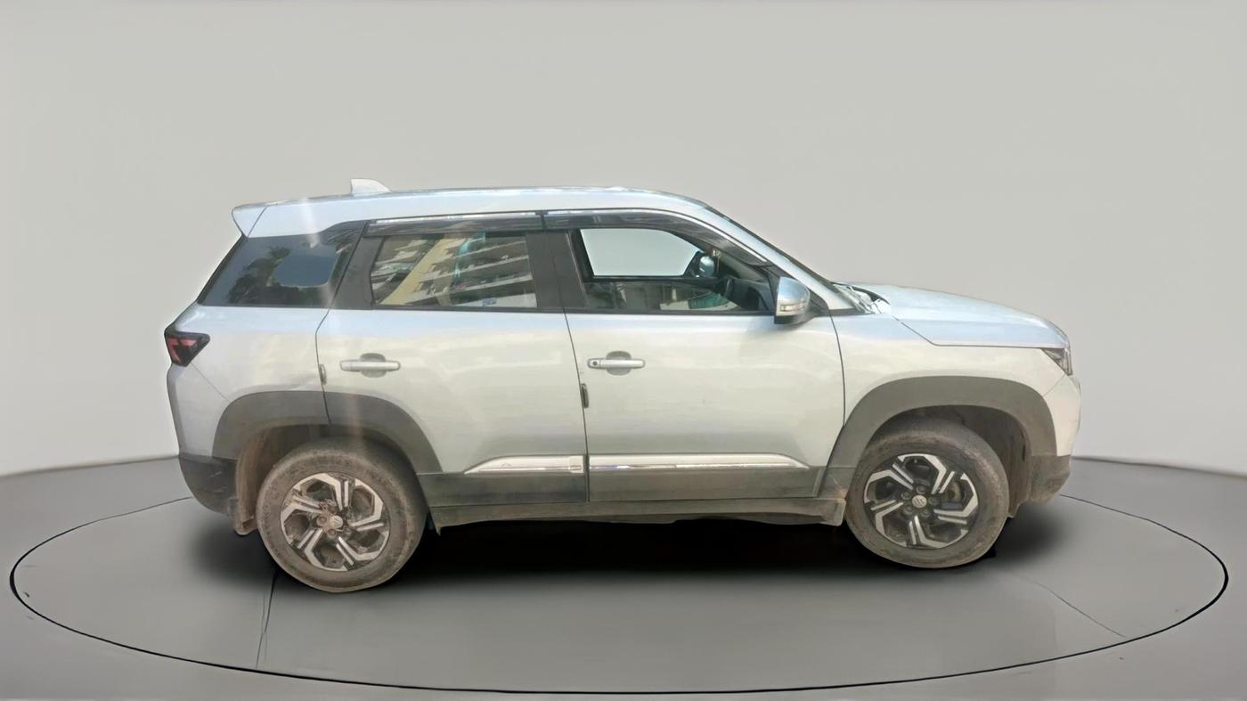 2023 Maruti BREZZA LXI S- CNG, CNG, Manual, 76,165 km, exterior