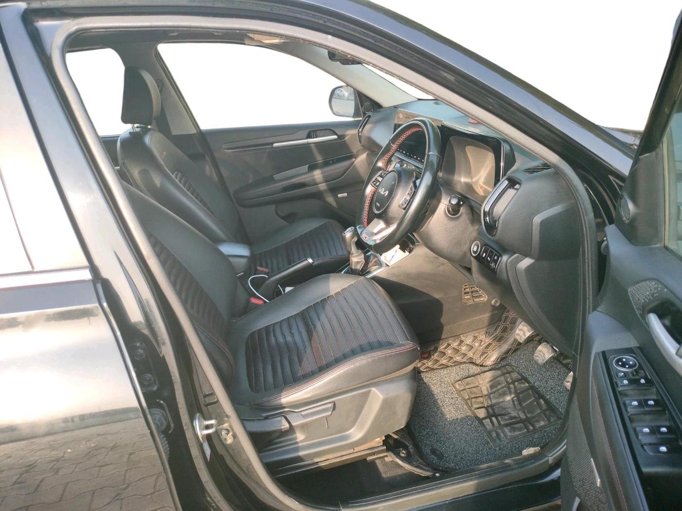2022 KIA SONET GTX PLUS 1.5, Diesel, Manual, 1,58,590 km, interior
