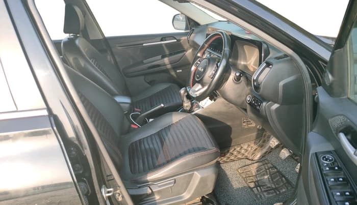 2022 KIA SONET GTX PLUS 1.5, Diesel, Manual, 1,58,590 km, interior