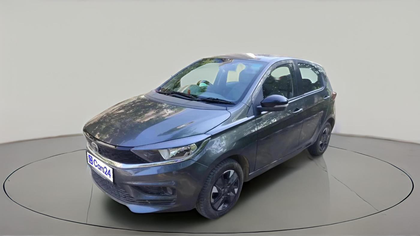 2025 Tata Tiago XTA PETROL, Petrol, Automatic, 8,544 km, exterior