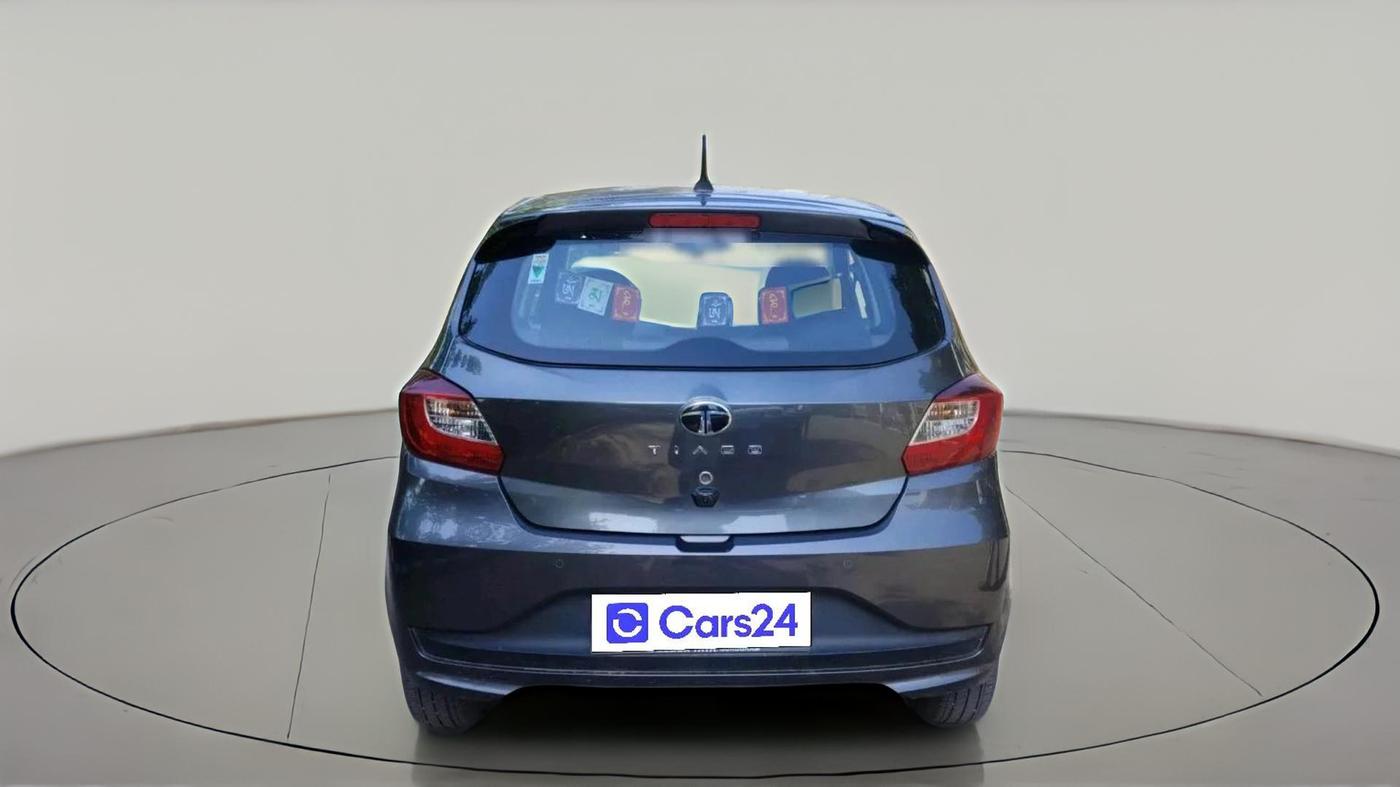 2025 Tata Tiago XTA PETROL, Petrol, Automatic, 8,544 km, exterior