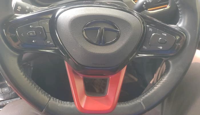 2023 Tata NEXON XZ PLUS LUX SUNROOF RED DARK PETROL, Petrol, Manual, 32,107 km, interior