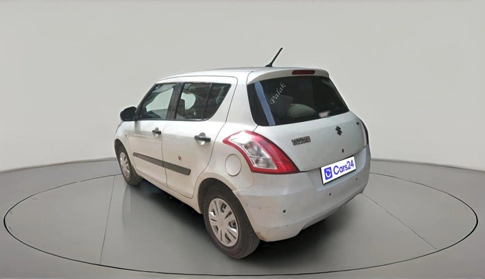 2016 Maruti Swift LXI, CNG, Manual, 1,67,361 km, exterior