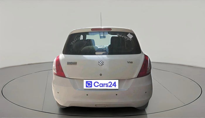 2016 Maruti Swift LXI, CNG, Manual, 1,67,361 km, exterior